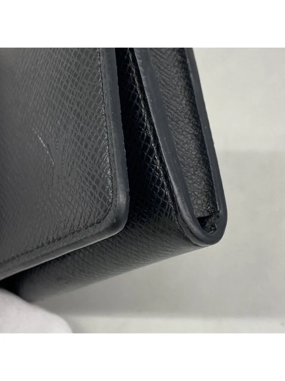 Louis Vuitton Card Case Taiga Envelope Business Holder NM Black